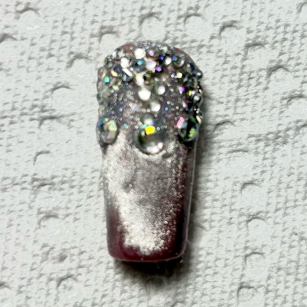 Jeweled Cat’s Eye Custom Press-On Nails